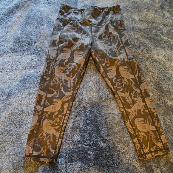 CVG T-Flex Capris - Picture 1 of 3